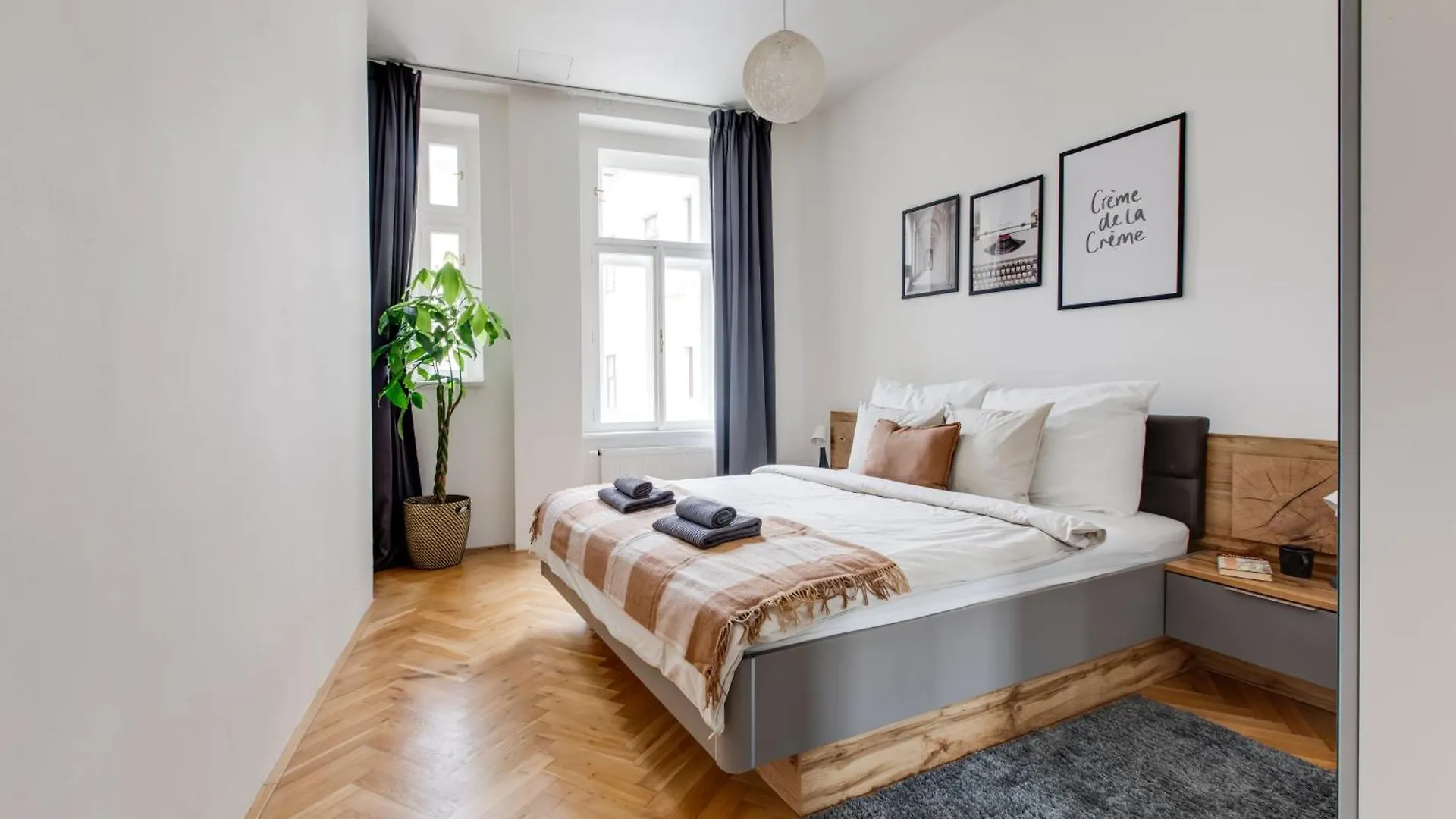 Contatos de Stylish Quiet 2Bds Rooms Flat Letna Park - U14